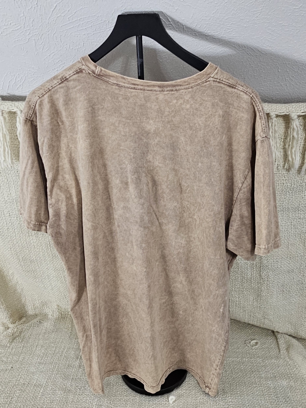 Lotus Fashion Wild And Free Tee - Picture 4 of 4